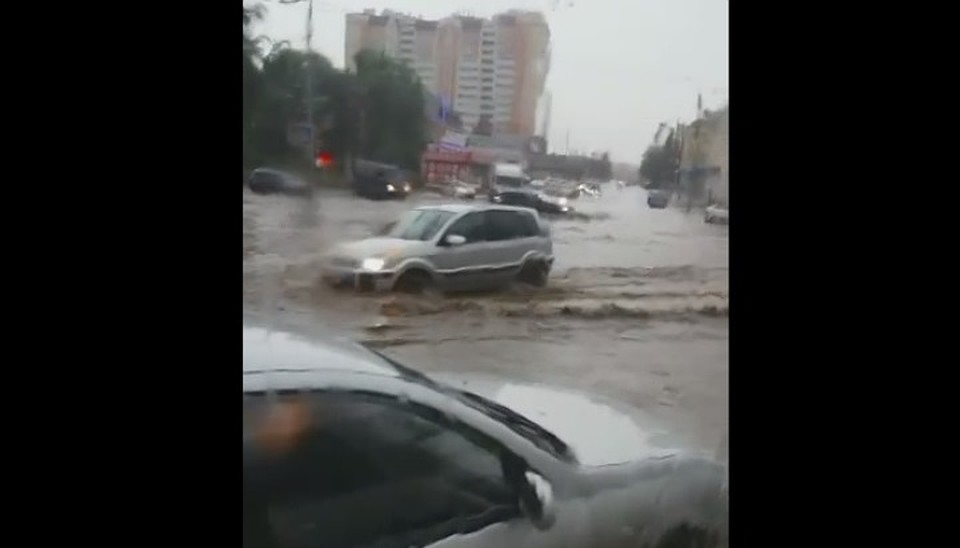 Центральная часть города нынче превратилась в Венецию