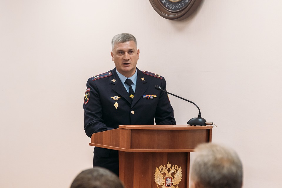 В Тюмени нового начальника полиции поздравил мэр города. Фото пресс-служба администрации города Тюмени.