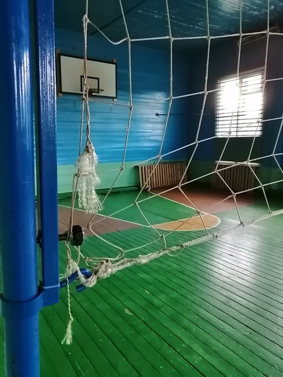 После закрытия школы из Донаёля уехали три семьи