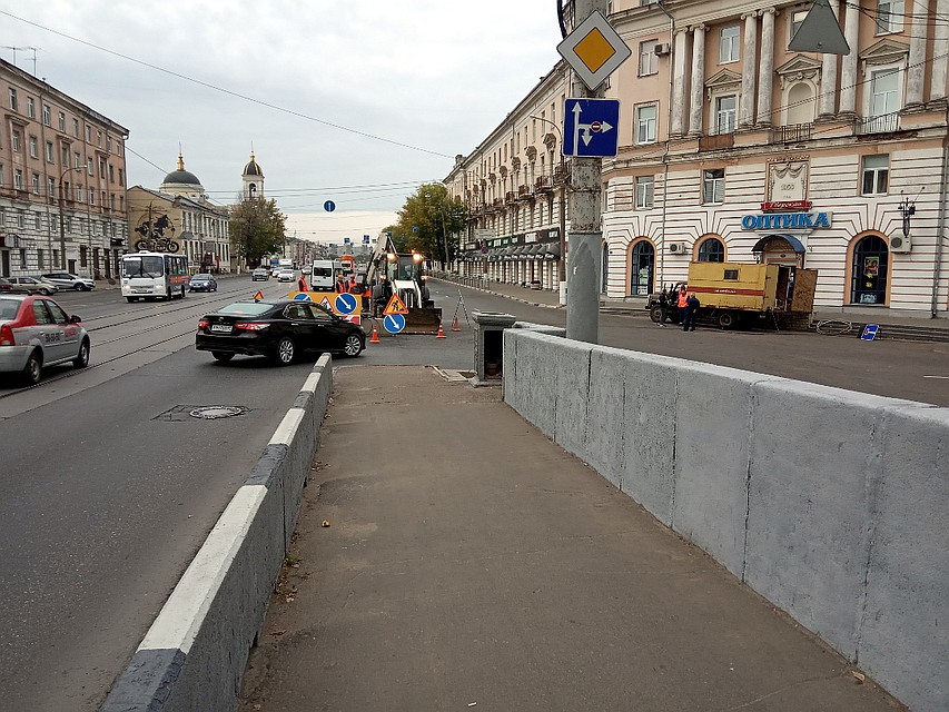 Скорость на мосту ограничили до 40 километров в час Фото: Олег ЗИНЧЕНКО