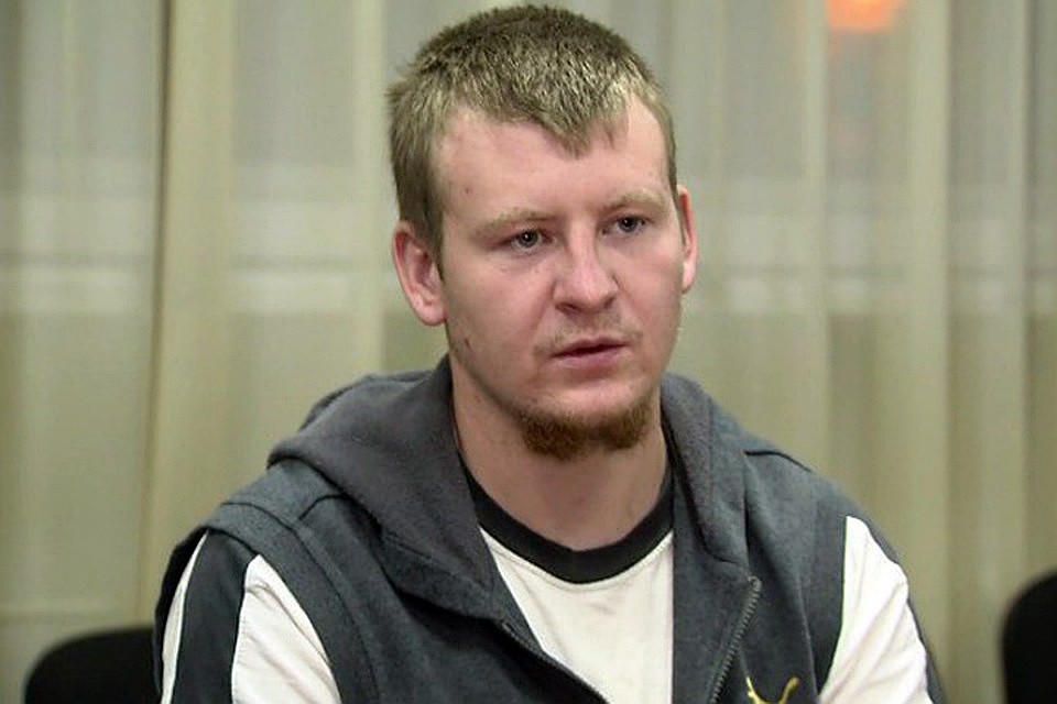 Агеев настаивал на том, что приехал воевать в Донбасс добровольцем
