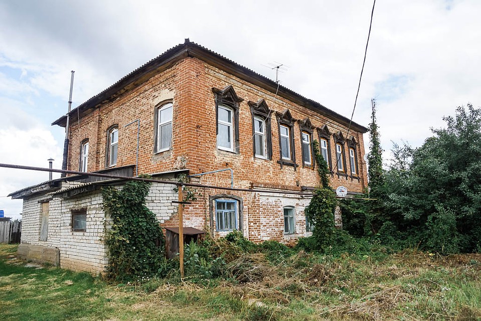 Учительский дом и сейчас жилой Фото: Светлана МАКОВЕЕВА