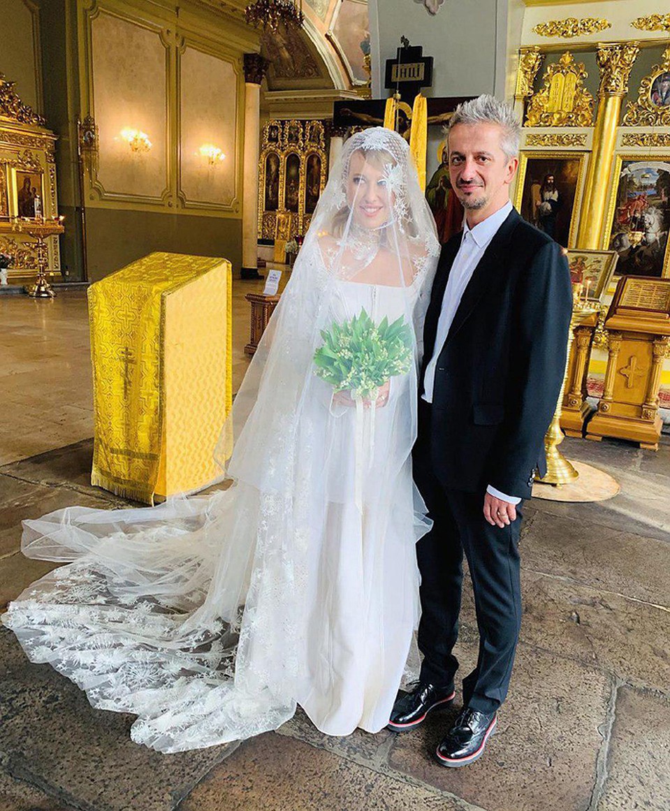Ксения Собчак и Константин Богомолов прибыли в один из столичных храмов Фото: Instagram.com