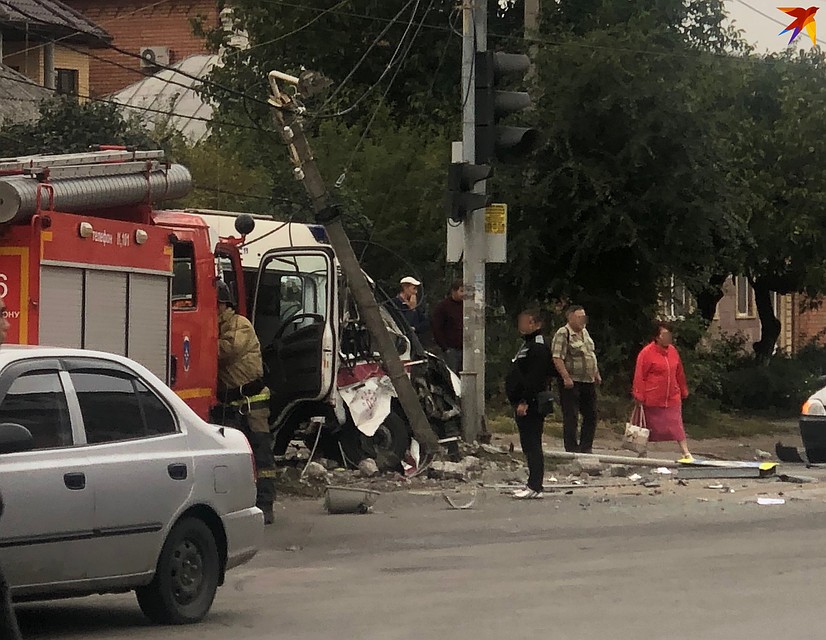 Судя по всему, автомобиль уже не подлежит восстановлению. Фото: Ольга ГОПАЛО