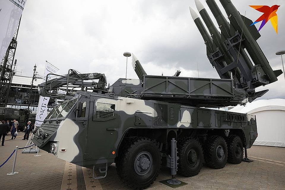 Модернизированный «Бук-МБ3К» на шасси МЗКТ - главная новинка на выставке MILEX-2019. Фото: Святослав ЗОРКИЙ