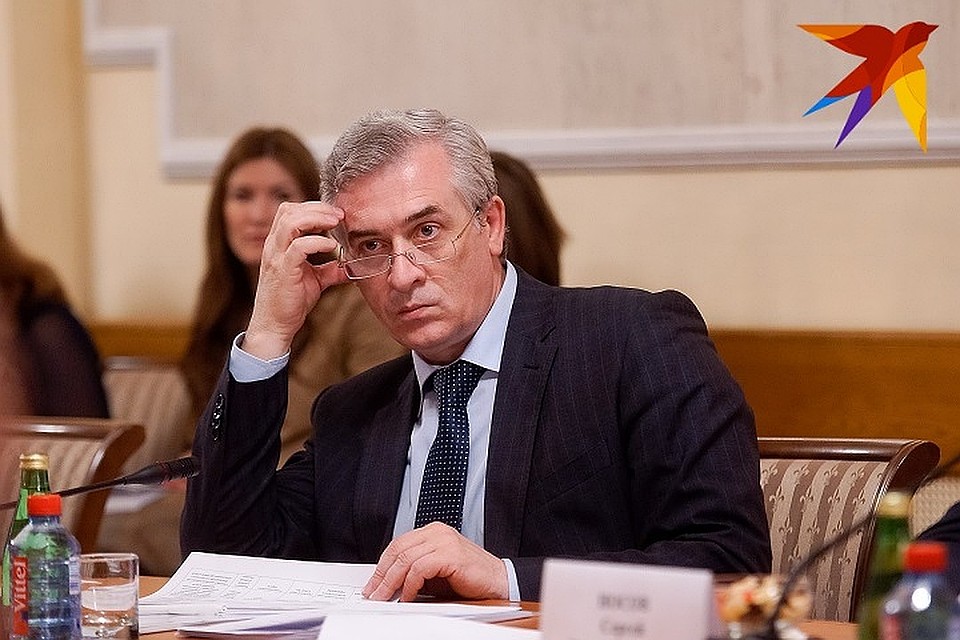 Яков Силин пояснил позицию руководства вуза Фото: Алексей БУЛАТОВ