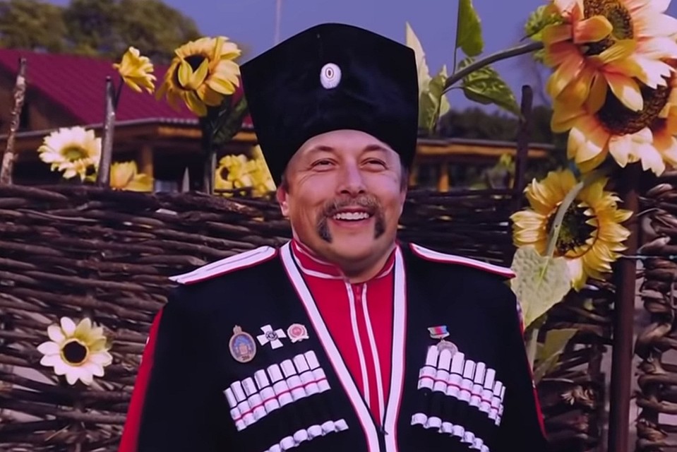 Илон Маск в образе казака Фото: скриншот программы "Вечерний Ургант"
