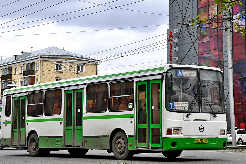 Самый малочисленный маршрут Барнаула Фото: Сергей Сухой (fotobus.msk.ru)