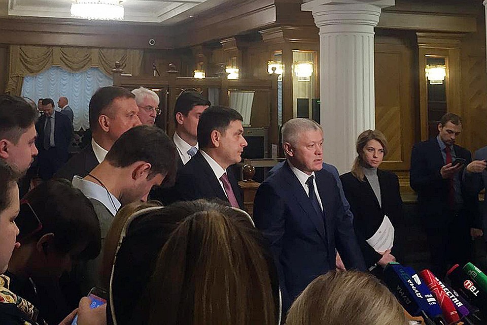 Глава Комиссии, председатель Комитета Госдумы по безопасности и противодействию коррупции Василий Пискарев Фото: Елена ЧИНКОВА