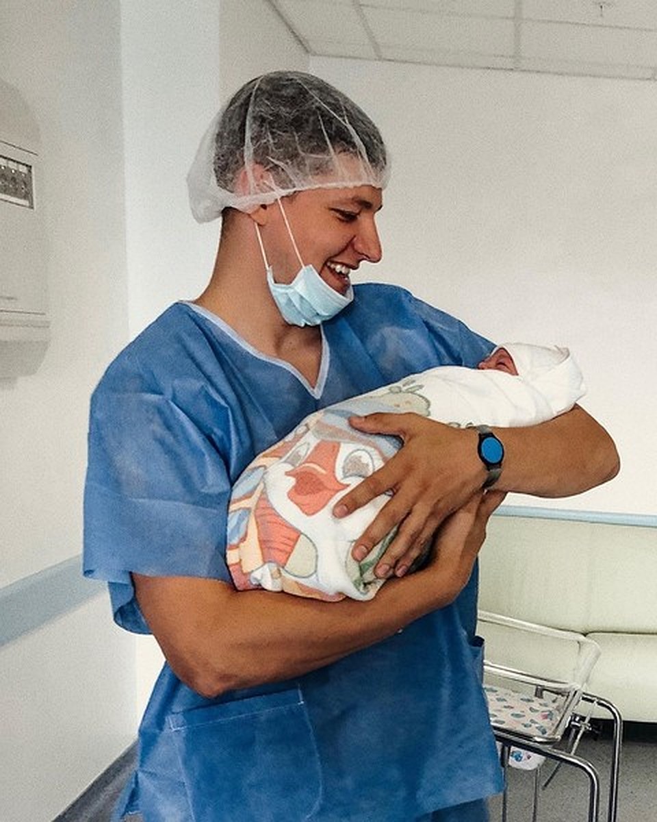 Новоиспеченные родители пока не называют пол ребенка