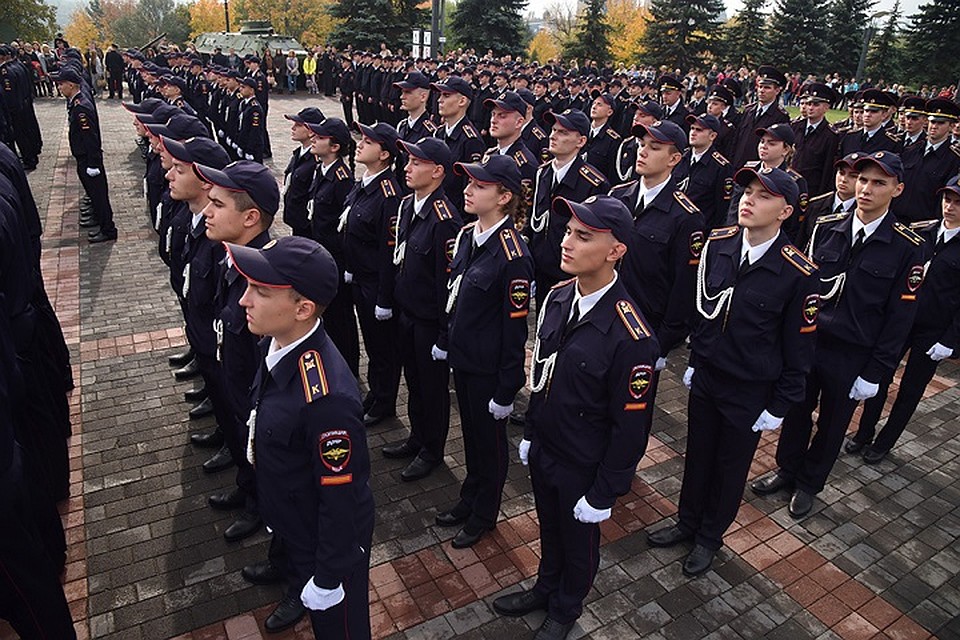 Курсанты Донецкой академии внутренних дел приняли присягу на верность народу Республики. Фото: Официальный сайт Главы Республики
