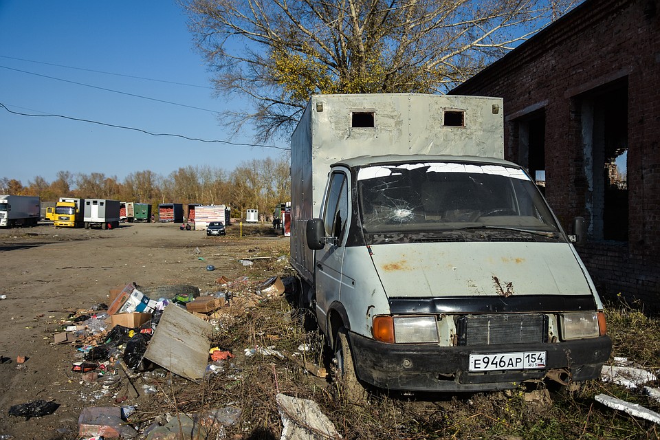 Территория, на которую без денег, заплаченных «крыше», не попасть. Фото: Алена МАРТЫНОВА