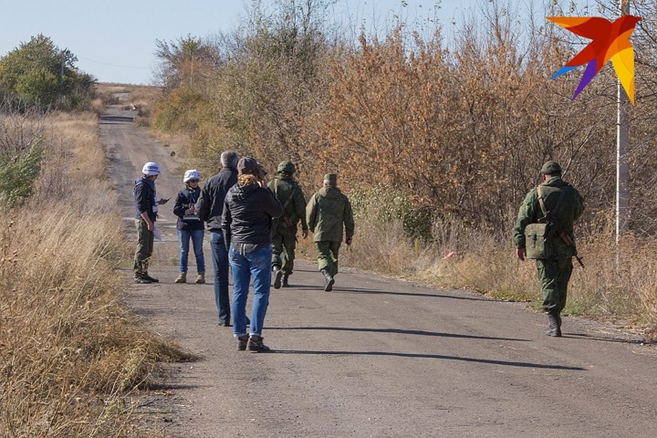 Вторая попытка разведения сил и средств в Донбассе 10 октября Фото: Андрей ТРУБЕЦКИЙ