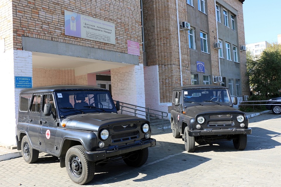 Машины повышенной проходимости марки "УАЗ Хантер". Фото:"Восточный Порт"