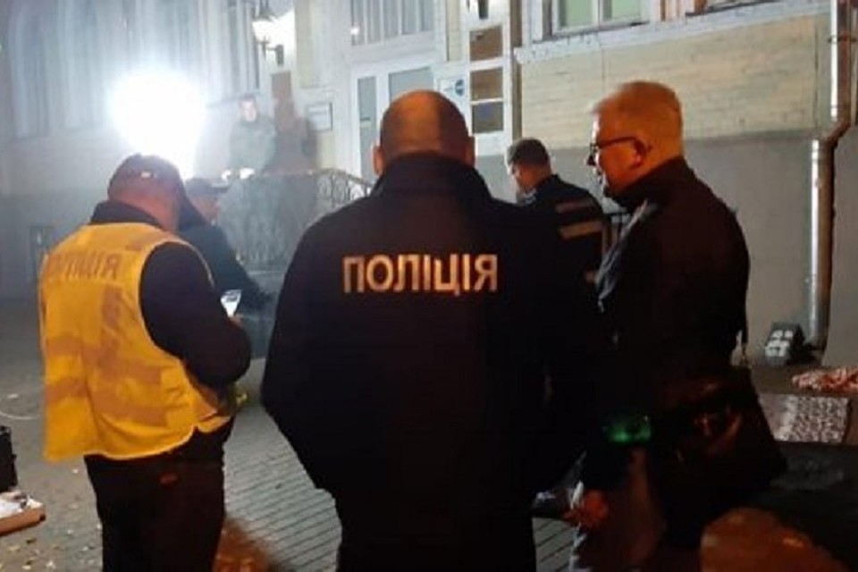 Основная версия полиции - неосторожное обращение с гранатой. Фото: kievvlast.com.ua