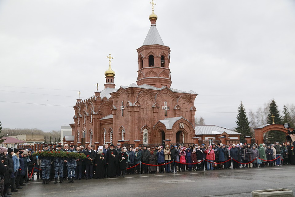 100-летие Михаила Калашникова: В Курье освятили храм Знамения Пресвятой Богородицы Фото: Олег УКЛАДОВ
