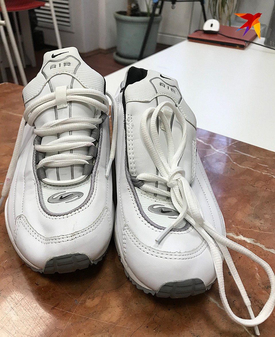 Людмиле Георгиевне принадлежали кроссовки “Nike” размера 39-40 Фото: Алена МАРТЫНОВА