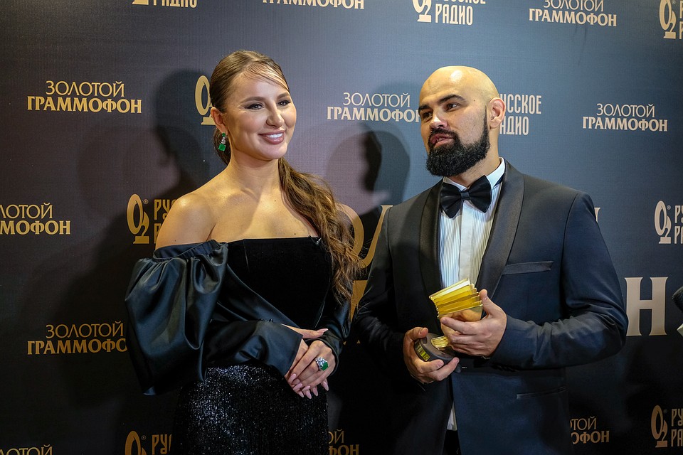 Artik & Asti прославившиеся благодаря "Грустному дэнсу" Фото: Артем КИЛЬКИН