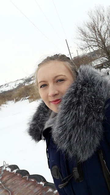 Виктор заподозрил свою сожительницу в измене.