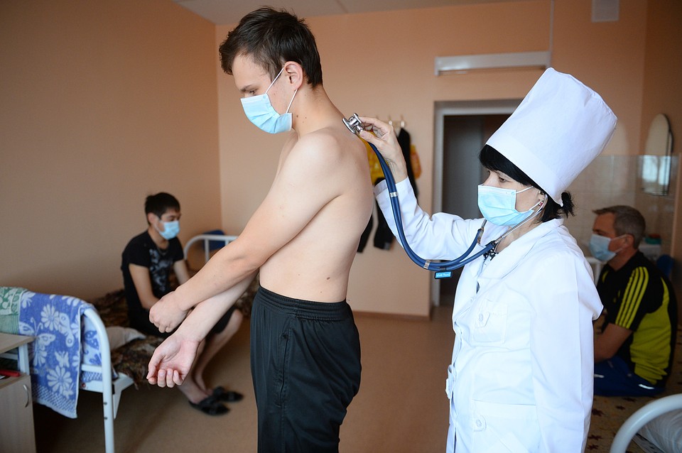 Вакцинация – наиболее эффективный способ предотвращения тяжелых осложнений гриппа. Фото: Олег РУКАВИЦЫН
