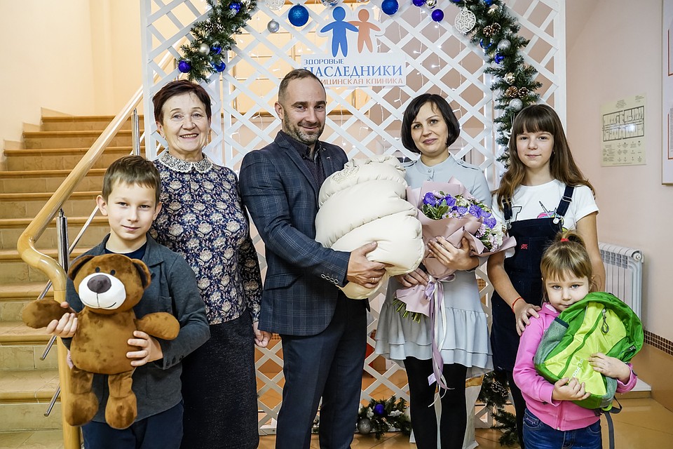 Рождения малыша с нетерпением ожидали не только мама и папа, сестры и брат, бабушки и дедушки. Фото: Светлана МАКОВЕЕВА