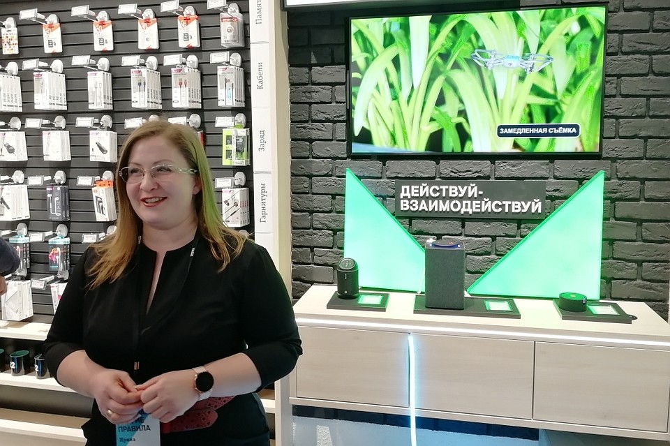 Директор рязанского филиала Ирина Тараканова рассказывает о возможностях нового салона.