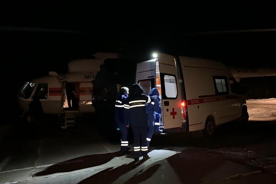Спасатели вертолетом доставили в Хабаровск мать с новорожденным ребенком Фото: ГУ МЧС России по Хабаровскому краю