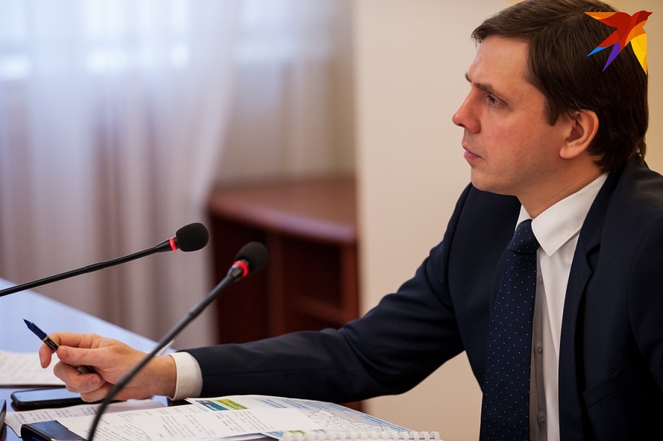 Андрей Клычков: "18 прорывов в день и проблем нет?" Фото: Вячеслав КОВАЛЕНКО