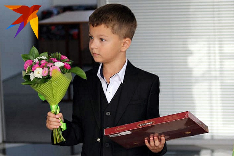 Соседи говорят, что мальчика забрала мама.