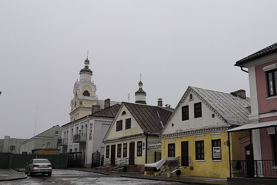 В центре Новогрудка сохранилась старая еврейская застройка. Фото: Раиса ЮДИНА