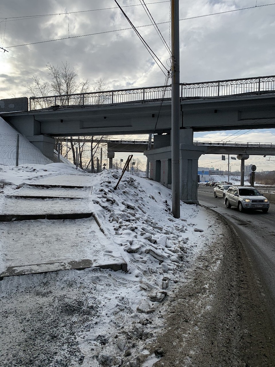 Мосты, под которыми ходить страшно, - "ворота" в Ленинский район. Фото: соцсети.