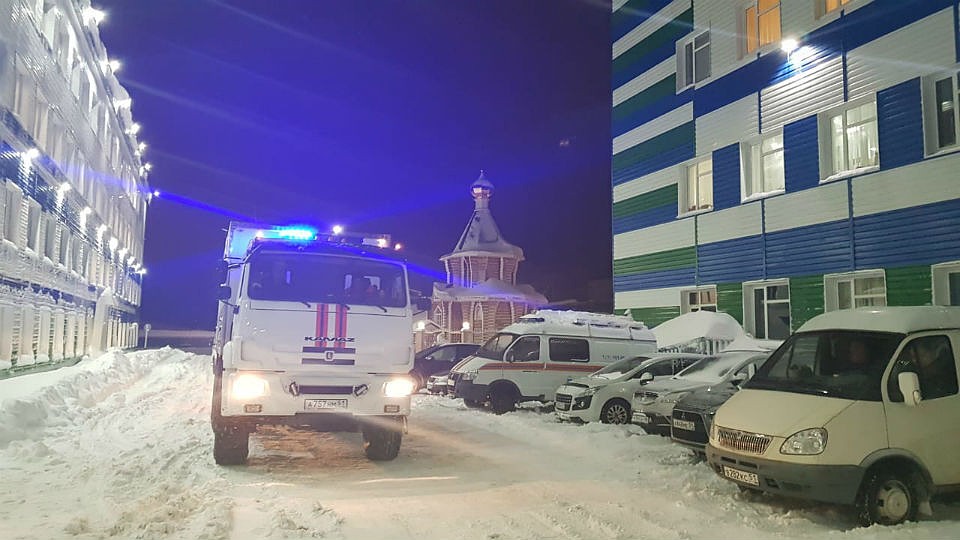 Из шахты эвакуировали 383 человека. Фото: пресс-служба МЧС по Мурманской области