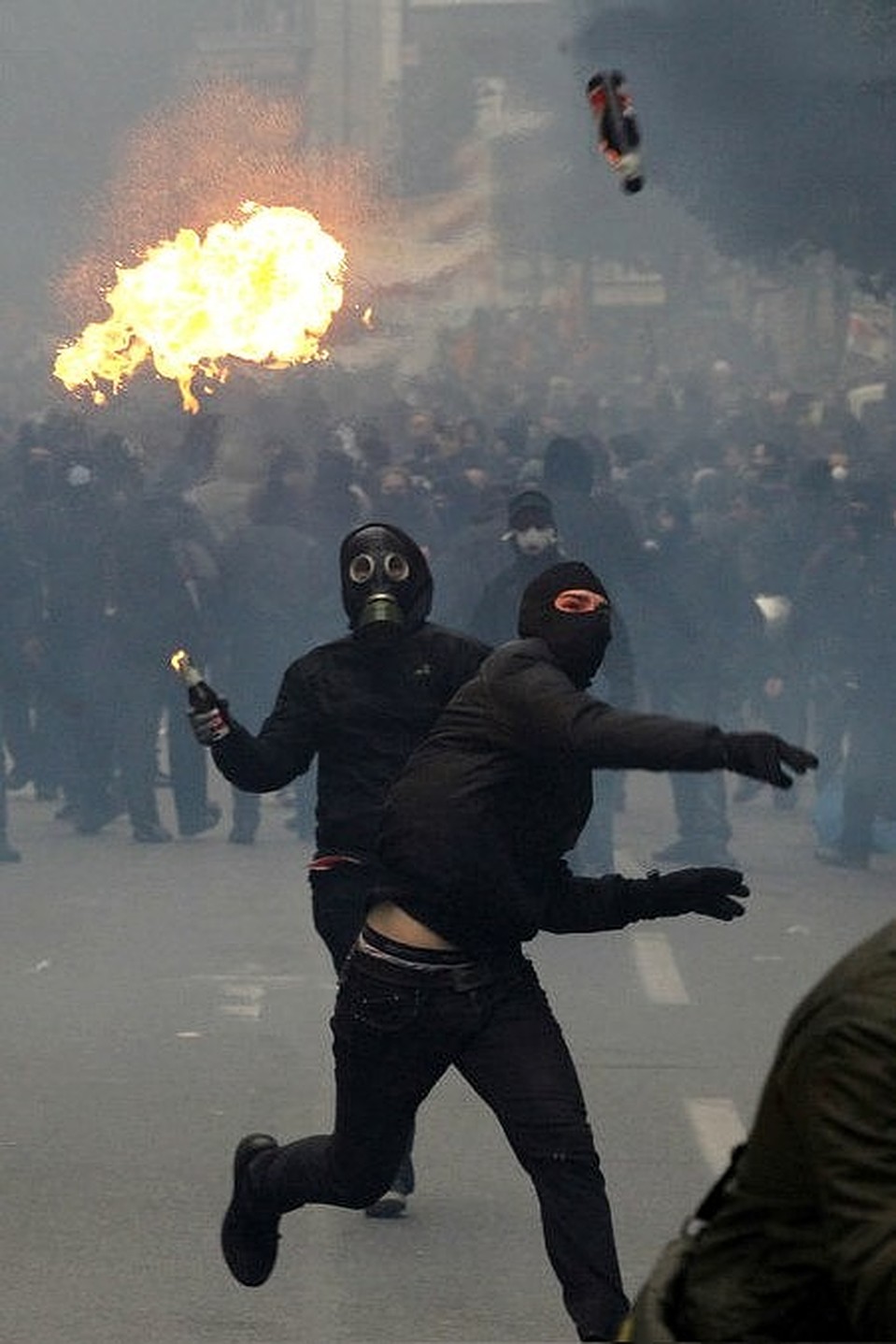 Это фото уличных протестов опубликовано на странице Даниила.