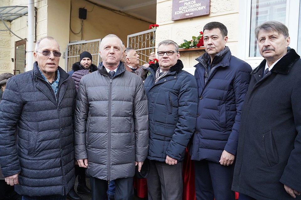 Первый заместитель главы Самары Владимир Василенко: «Спасибо компании «Транснефть — Приволга» за активное участие в городских социальных проектах» Фото: Светлана МАКОВЕЕВА