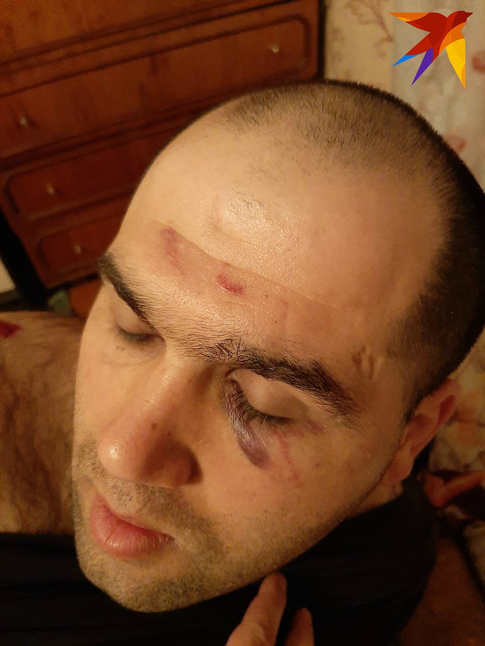 На фото Рафаэль Ибрагимов. Досталось и его другу Олегу Мащенко.