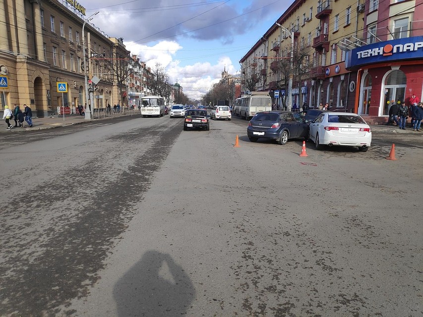 В ДТП пострадала женщина-водитель "Опеля" Фото: УГИБДД УМВД РФ по Орловской области.