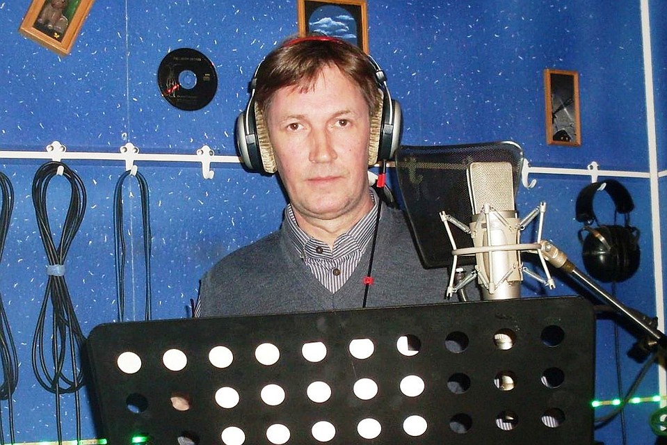 Авто песни - Антон Лапин в студии.