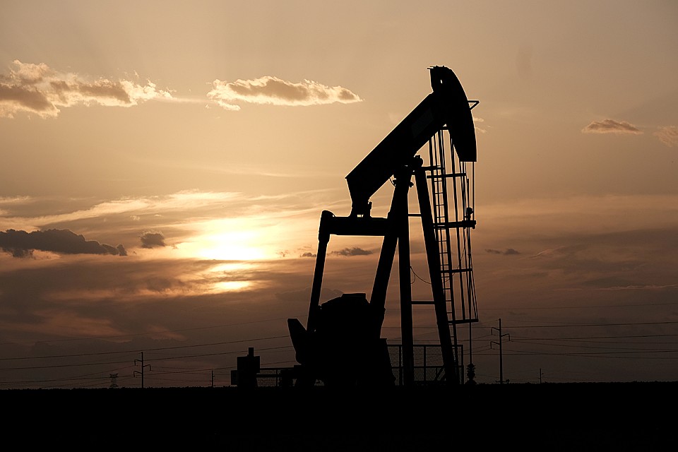 Только снижение нефтегазовых доходов приведет к тому, что дефицит бюджета составит 2 трлн рублей Фото: REUTERS