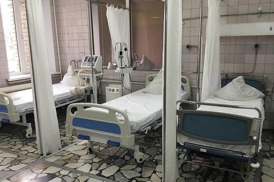 Заболеваемость коронавирусом остается на отметке 22,1 на 100 тыс. населения