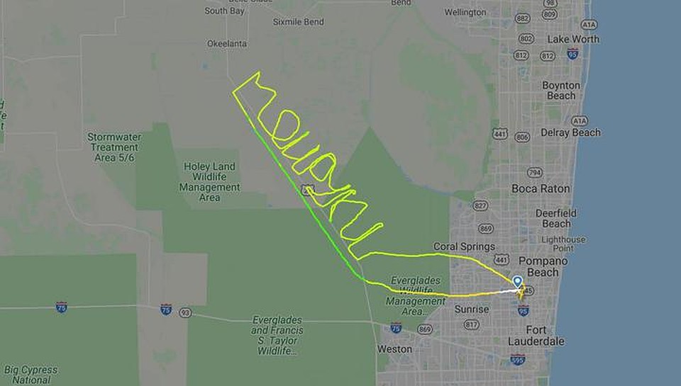 Послание от пилота из Северной Америки. Фото: Flightradar24.