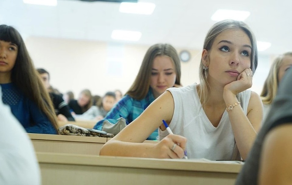 Сроки приема в техникумы и колледжи Саратовской области остались прежними Фото: Алексей БУЛАТОВ