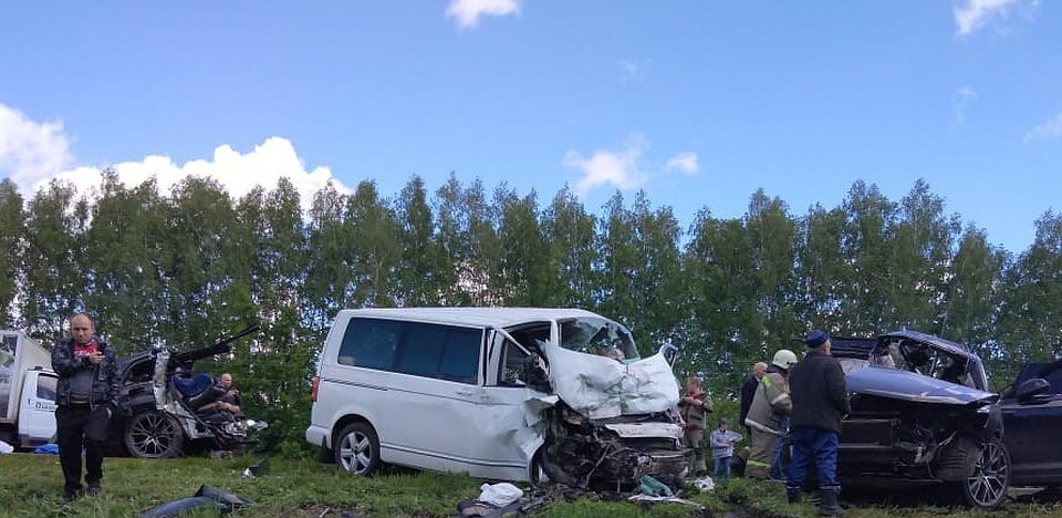 Водителя минивэна зажало в кабине Фото: Пресс-служба УГИБДД по Тамбовской области
