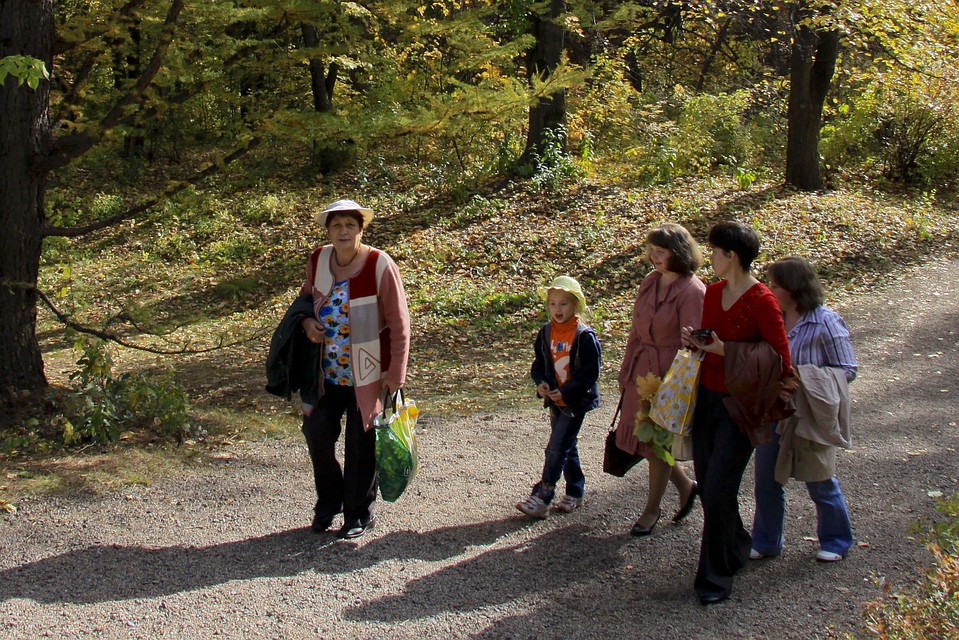 В дендрарии. Фото: Олег УКЛАДОВ