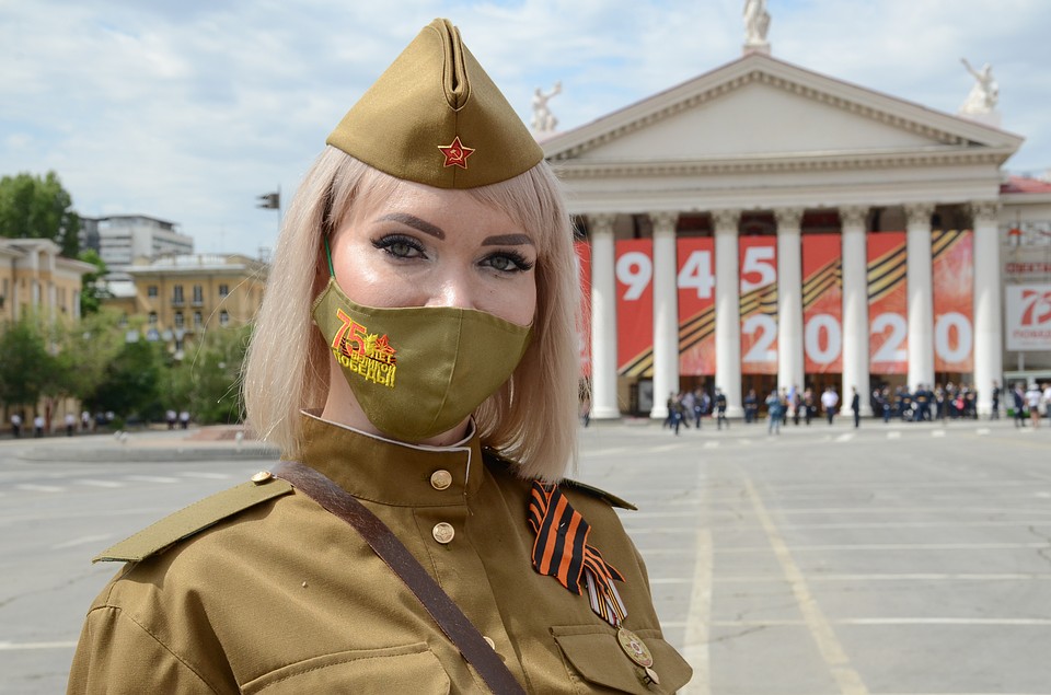 Волгоградские девушки - красавицы! Фото: Геннадий БИСЕНОВ