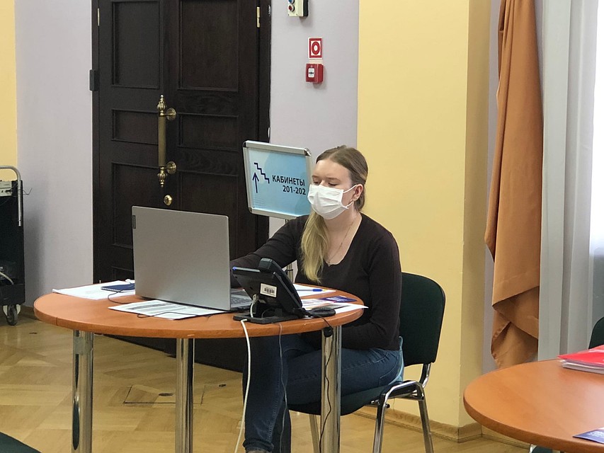 В числе волонтёров - студенты и общественники Фото: Алексей КОСЕНЧУК