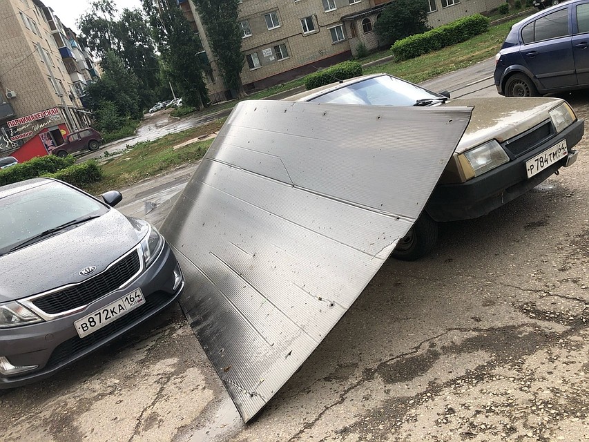От ветра валились заборы. Фото соцсетей