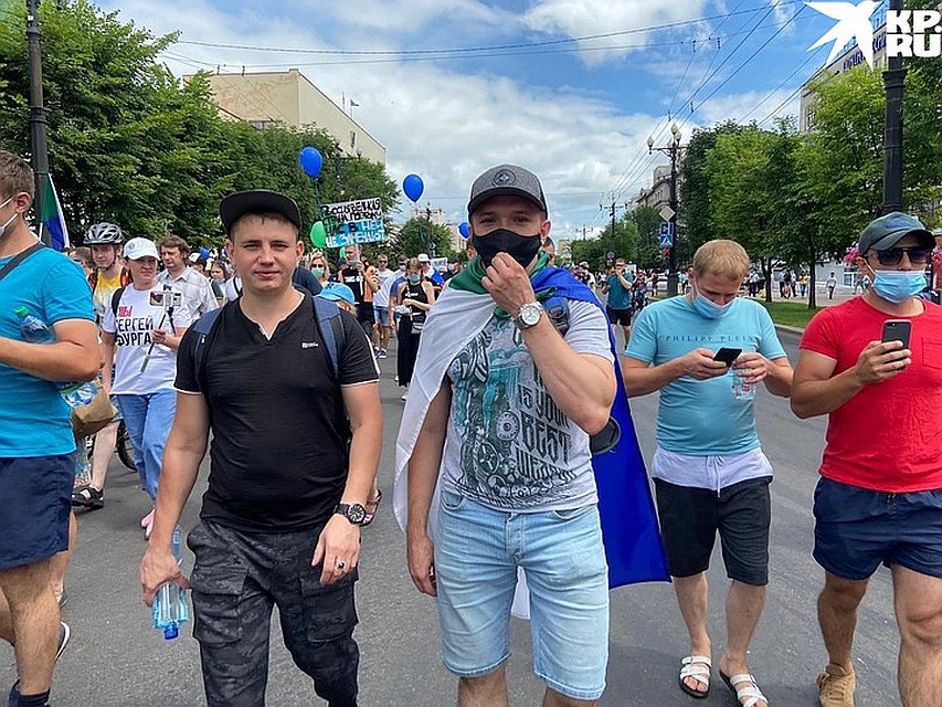 О новом губернаторе словно забыли Фото: Александра ШОПЕНКО