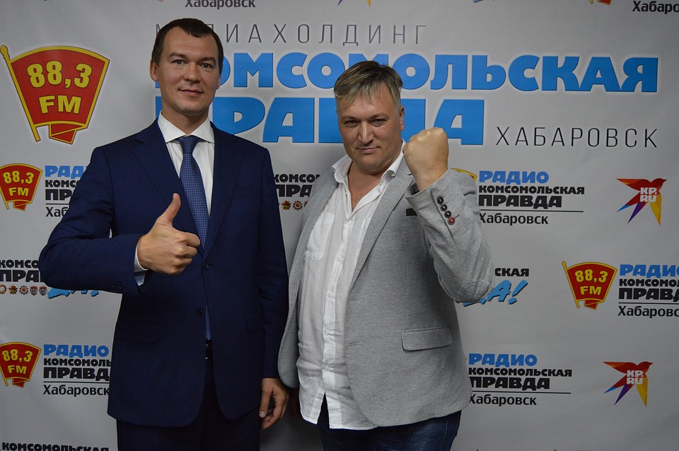 Михаил Дегтярёв на радио «Комсомольская правда - Хабаровск» Фото: Сергей ПЯТКОВ