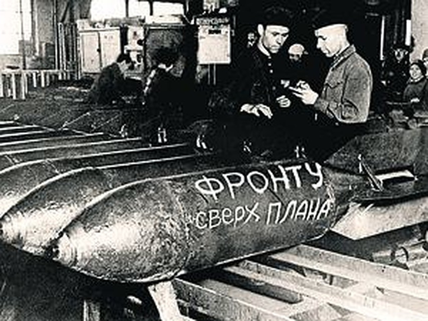 Война коммунизма с фашизмом - это прежде всего война в мире идей. Советская идея выстоять любой ценой была несравнимо мощнее плана «Барбаросса», поэтому мы и победили. Фото: ТАСС