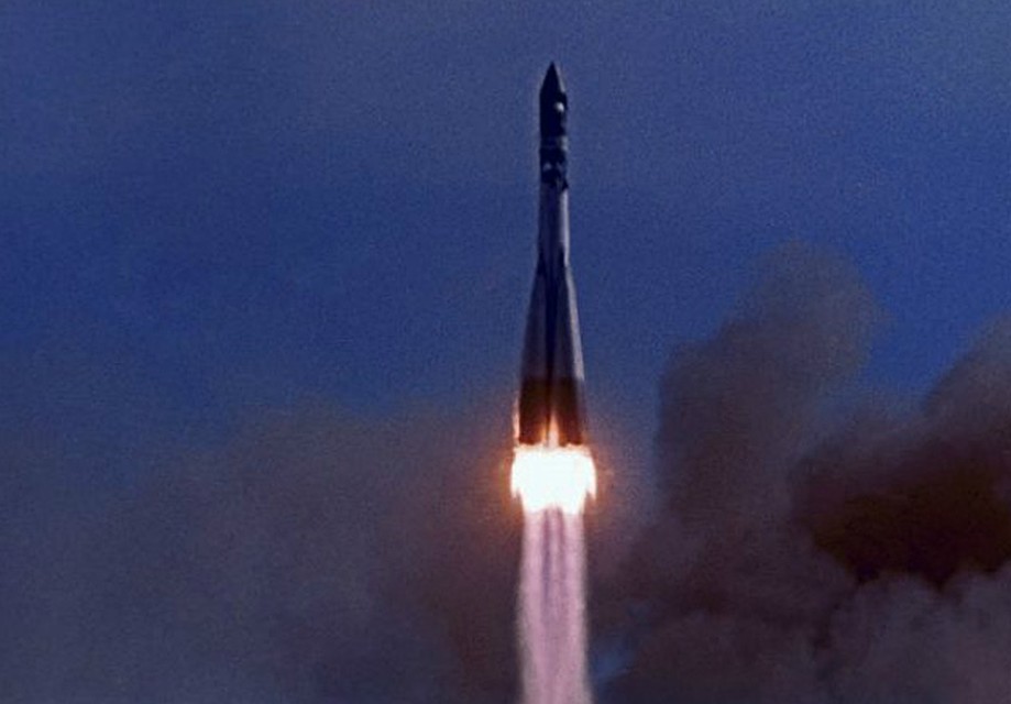 12 апреля 1961 года: старт первого пилотируемого космического корабля «Восток»...